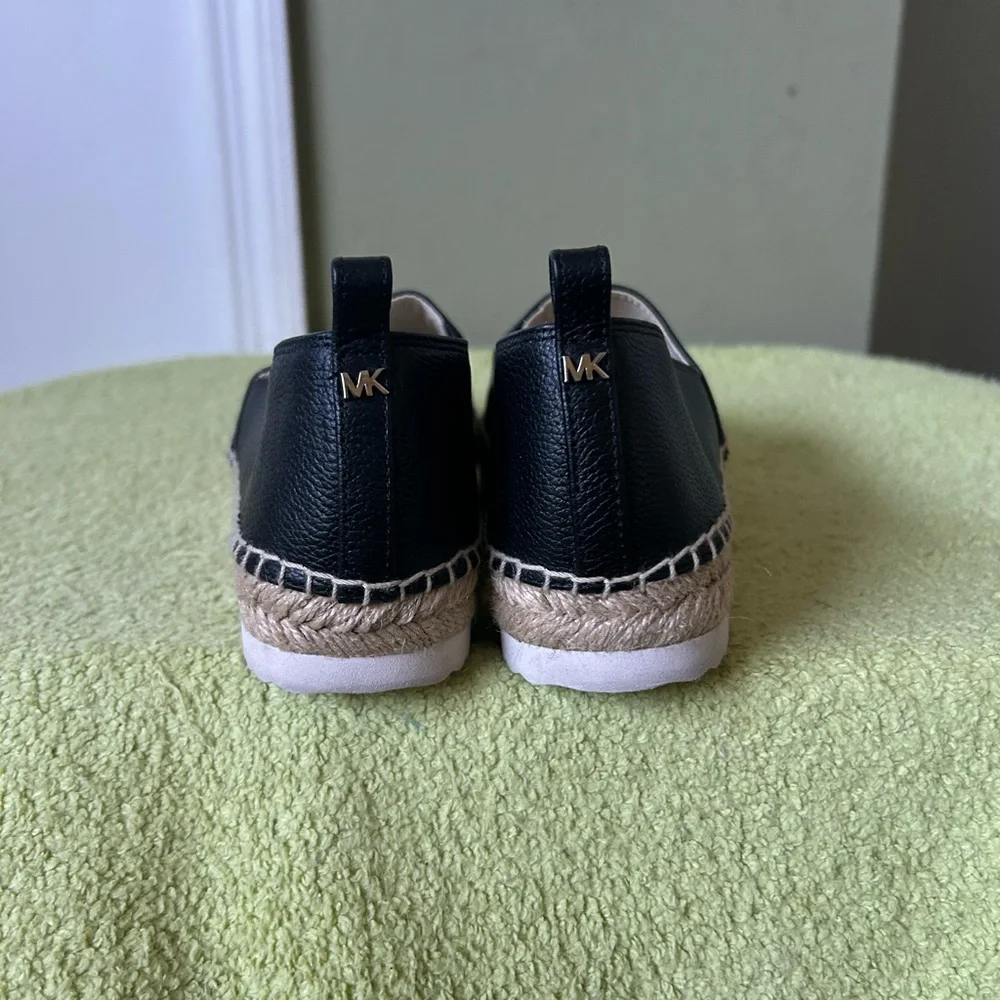NWOT Michael Kors Black Espadrille Flats - Picture 5 of 11